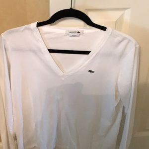 White tee shirt